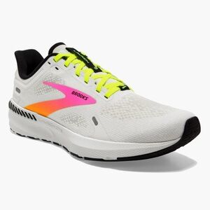 Brooks Launch GTS 9 Size 8 in White/Pink/Nightlife